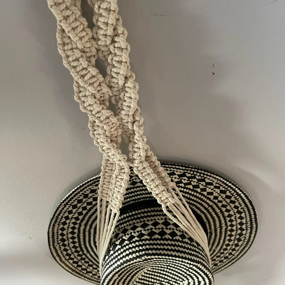 Boho Hat  Hanger Macrame Natural Handcrafted Wall Hanging One Size - Picture 11 of 13